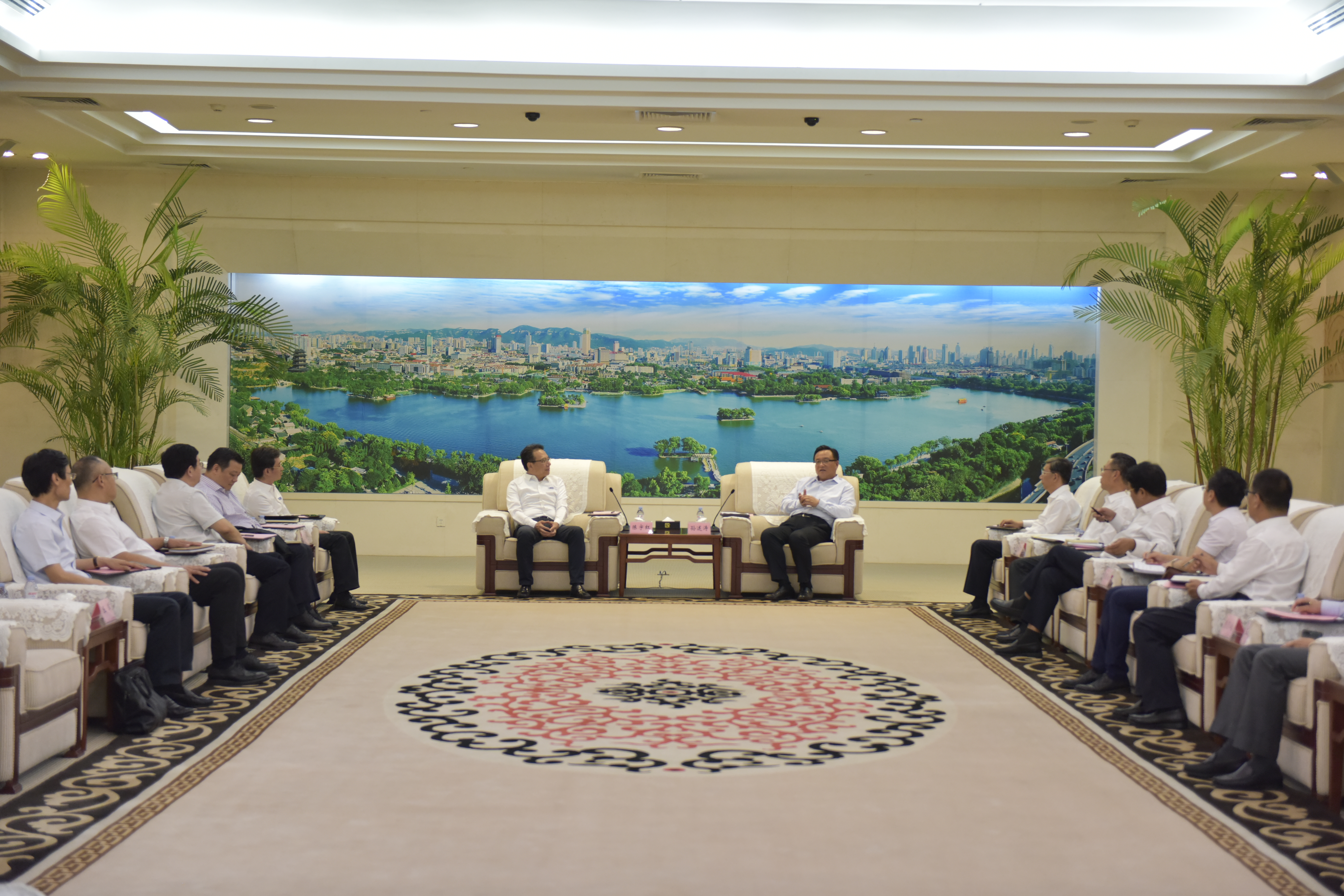 26145020lq5a.jpg 26145020lq5a.jpg