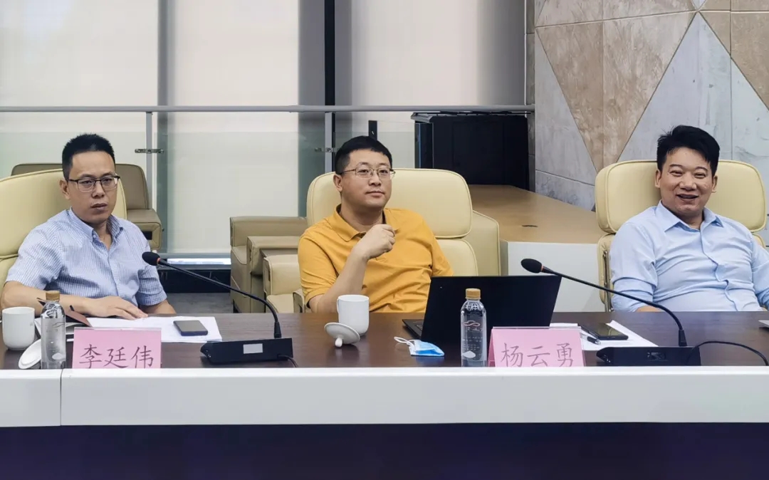 2.webp.jpg 2.webp.jpg